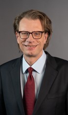 Headshot of Magnus Johnsson